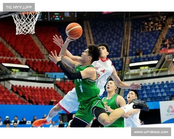 全运会香港U22男篮红馆亮相，主场球迷激情助威